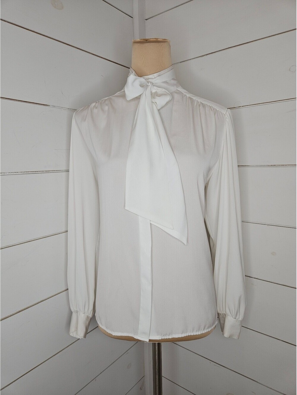 Vintage 70s York Fair size 10 white blouse with matching scarf for bow